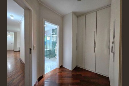 Casa à venda com 418m², 4 quartos e 5 vagas