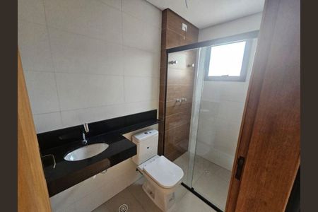 Casa à venda com 137m², 3 quartos e 2 vagas
