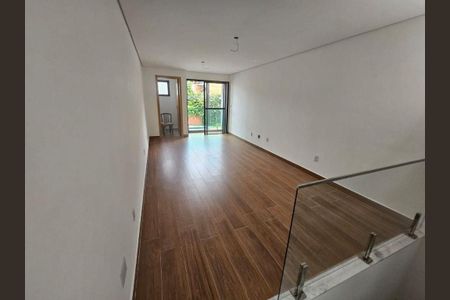 Casa à venda com 137m², 3 quartos e 2 vagas