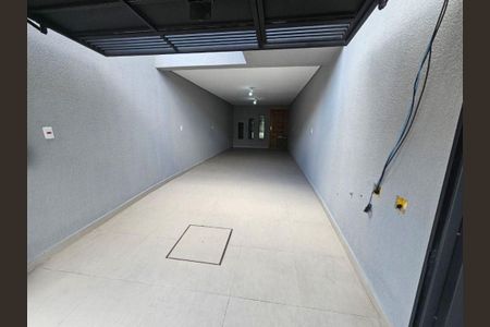Casa à venda com 137m², 3 quartos e 2 vagas