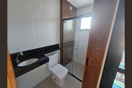 Casa à venda com 137m², 3 quartos e 2 vagas