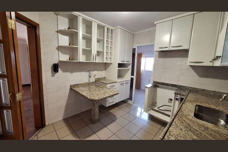 Apartamento à venda com 188m², 3 quartos e 3 vagas