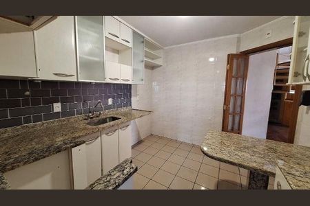 Apartamento à venda com 188m², 3 quartos e 3 vagas