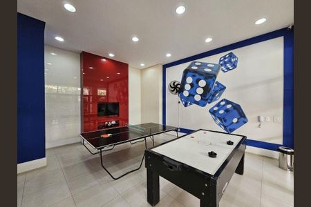 Apartamento à venda com 120m², 2 quartos e 1 vaga