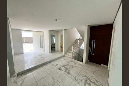 Casa de condomínio à venda com 700m², 6 quartos e 6 vagas Casa de condomínio à venda com 700m², 6 quartos e 6 vagasCopa