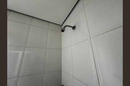 Casa de condomínio à venda com 700m², 6 quartos e 6 vagas Casa de condomínio à venda com 700m², 6 quartos e 6 vagasBanheiro da Suíte 1