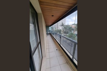 Apartamento à venda com 171m², 3 quartos e 3 vagas