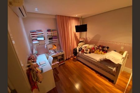 Apartamento à venda com 220m², 4 quartos e 5 vagas