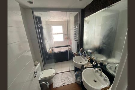 Apartamento à venda com 220m², 4 quartos e 5 vagas