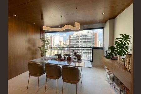 Apartamento à venda com 108m², 4 quartos e 2 vagas