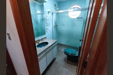 Apartamento à venda com 170m², 4 quartos e 3 vagas