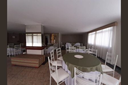 Apartamento à venda com 156m², 4 quartos e 3 vagas