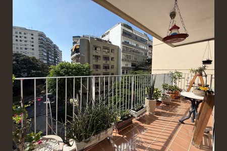 Apartamento à venda com 97m², 3 quartos e 2 vagas