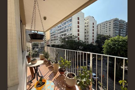 Apartamento à venda com 97m², 3 quartos e 2 vagas