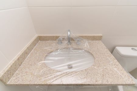 Apartamento à venda com 73m², 2 quartos e 1 vaga Apartamento à venda com 73m², 2 quartos e 1 vagaBanheiro da Suíte 1