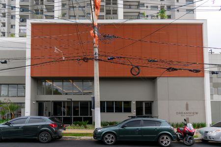 Apartamento à venda com 73m², 2 quartos e 1 vaga Apartamento à venda com 73m², 2 quartos e 1 vagaFachada