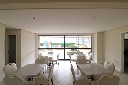 Apartamento à venda com 250m², 4 quartos e 4 vagas