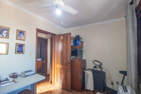 Apartamento à venda com 182m², 4 quartos e 2 vagas Apartamento à venda com 182m², 4 quartos e 2 vagasQuarto 2