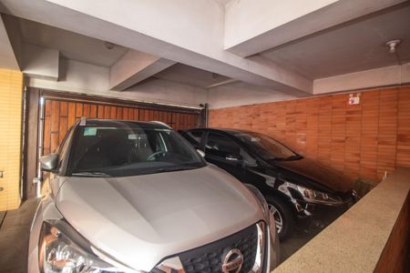 Apartamento à venda com 182m², 4 quartos e 2 vagas Apartamento à venda com 182m², 4 quartos e 2 vagasGaragem