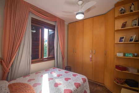 Apartamento à venda com 182m², 4 quartos e 2 vagas Apartamento à venda com 182m², 4 quartos e 2 vagasQuarto