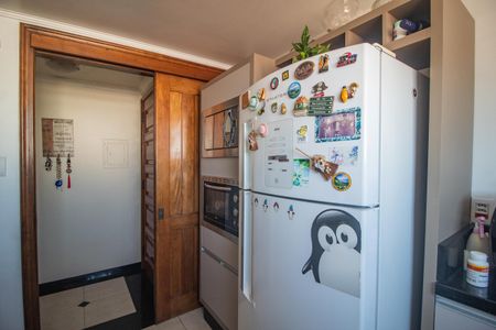 Apartamento à venda com 182m², 4 quartos e 2 vagas Apartamento à venda com 182m², 4 quartos e 2 vagasCozinha