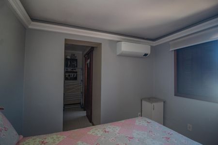 Apartamento à venda com 182m², 4 quartos e 2 vagas Apartamento à venda com 182m², 4 quartos e 2 vagasSuite