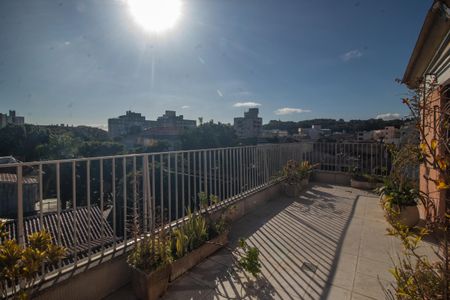 Apartamento à venda com 182m², 4 quartos e 2 vagas Apartamento à venda com 182m², 4 quartos e 2 vagasCobertura