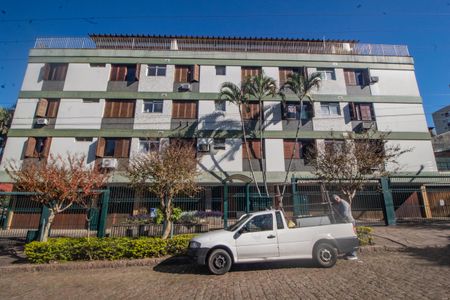 Apartamento à venda com 182m², 4 quartos e 2 vagas Apartamento à venda com 182m², 4 quartos e 2 vagasFachada