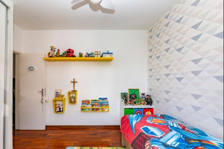 Apartamento à venda com 139m², 4 quartos e 2 vagas Apartamento à venda com 139m², 4 quartos e 2 vagasQuarto 2