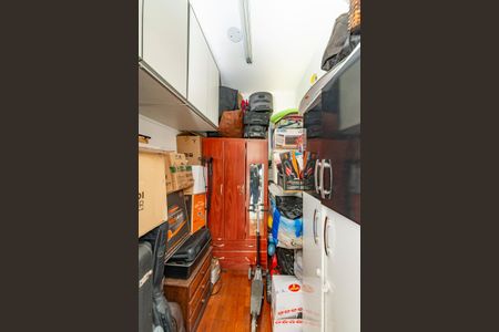 Apartamento à venda com 139m², 4 quartos e 2 vagas Apartamento à venda com 139m², 4 quartos e 2 vagasÁrea de Serviço