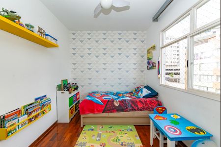 Apartamento à venda com 139m², 4 quartos e 2 vagas Apartamento à venda com 139m², 4 quartos e 2 vagasQuarto 2