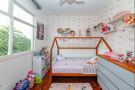 Apartamento à venda com 139m², 4 quartos e 2 vagas Apartamento à venda com 139m², 4 quartos e 2 vagasQuarto 3