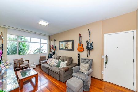 Apartamento à venda com 139m², 4 quartos e 2 vagas Apartamento à venda com 139m², 4 quartos e 2 vagasSala