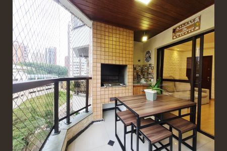 Apartamento à venda com 78m², 3 quartos e 2 vagas Apartamento à venda com 78m², 3 quartos e 2 vagasVaranda da Sala