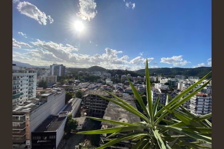 Apartamento à venda com 103m², 5 quartos e 1 vaga Apartamento à venda com 103m², 5 quartos e 1 vaga Suite
