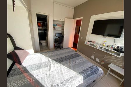 Apartamento à venda com 103m², 5 quartos e 1 vaga Apartamento à venda com 103m², 5 quartos e 1 vaga Suite