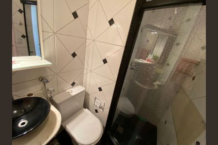 Apartamento à venda com 103m², 5 quartos e 1 vaga Apartamento à venda com 103m², 5 quartos e 1 vagaBanheiro Social