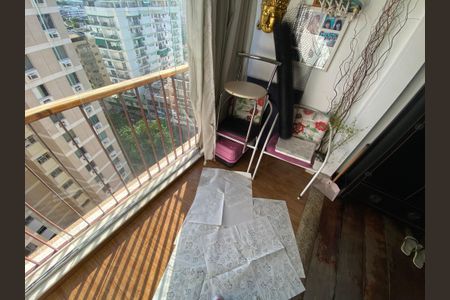 Apartamento à venda com 103m², 5 quartos e 1 vaga Apartamento à venda com 103m², 5 quartos e 1 vagaVaranda - Sala