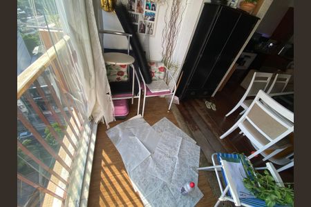 Apartamento à venda com 103m², 5 quartos e 1 vaga Apartamento à venda com 103m², 5 quartos e 1 vagaVaranda - Sala