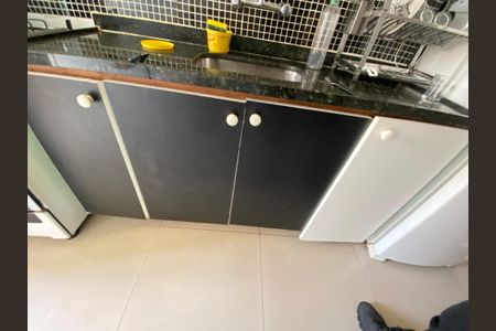 Apartamento à venda com 103m², 5 quartos e 1 vaga Apartamento à venda com 103m², 5 quartos e 1 vagaCozinha