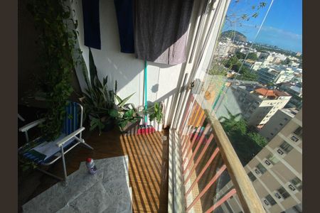 Apartamento à venda com 103m², 5 quartos e 1 vaga Apartamento à venda com 103m², 5 quartos e 1 vagaVaranda - Sala