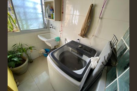 Apartamento à venda com 103m², 5 quartos e 1 vaga Apartamento à venda com 103m², 5 quartos e 1 vagaÁrea de Serviço
