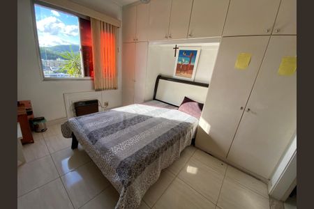 Apartamento à venda com 103m², 5 quartos e 1 vaga Apartamento à venda com 103m², 5 quartos e 1 vagaSuite