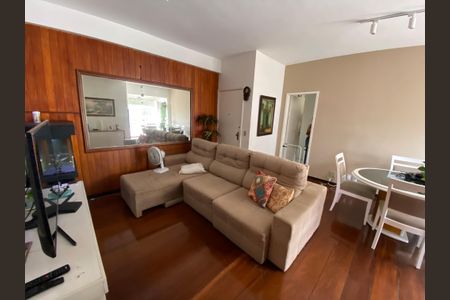 Apartamento à venda com 103m², 5 quartos e 1 vaga Apartamento à venda com 103m², 5 quartos e 1 vagaSala