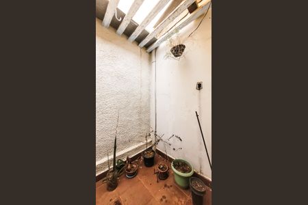 Casa à venda com 211m², 3 quartos e 1 vaga Casa à venda com 211m², 3 quartos e 1 vagaÁrea comum - Jardim de inverno