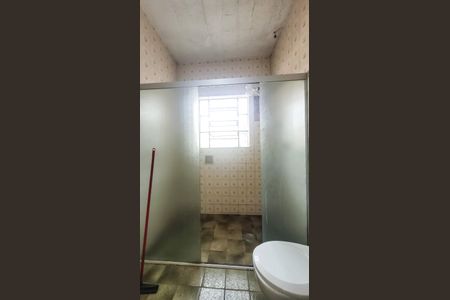 Casa à venda com 211m², 3 quartos e 1 vaga Casa à venda com 211m², 3 quartos e 1 vagaBanheiro Social