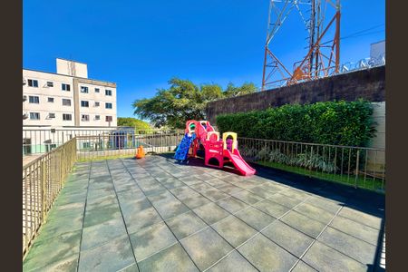 Apartamento à venda com 100m², 2 quartos e 1 vaga Apartamento à venda com 100m², 2 quartos e 1 vagaÁrea comum - Playground