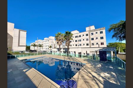 Apartamento à venda com 100m², 2 quartos e 1 vaga Apartamento à venda com 100m², 2 quartos e 1 vagaÁrea comum - Piscina