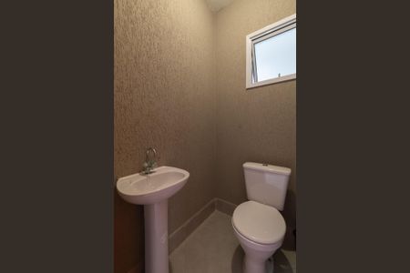 Apartamento à venda com 40m², 2 quartos e sem vaga Apartamento à venda com 40m², 2 quartos e sem vagaSalão de Festas - Banheiro