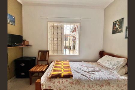 Casa à venda com 127m², 3 quartos e 3 vagas Casa à venda com 127m², 3 quartos e 3 vagasQuarto1